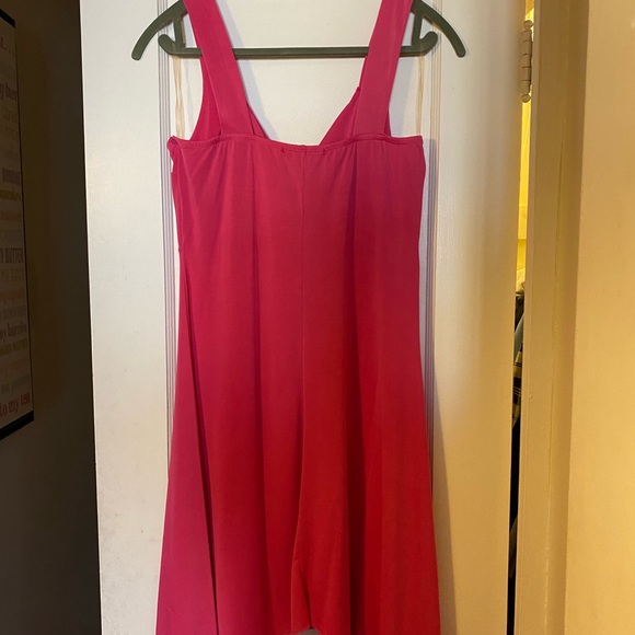 Light Stretchy Pink Dress - Picture 2 of 3